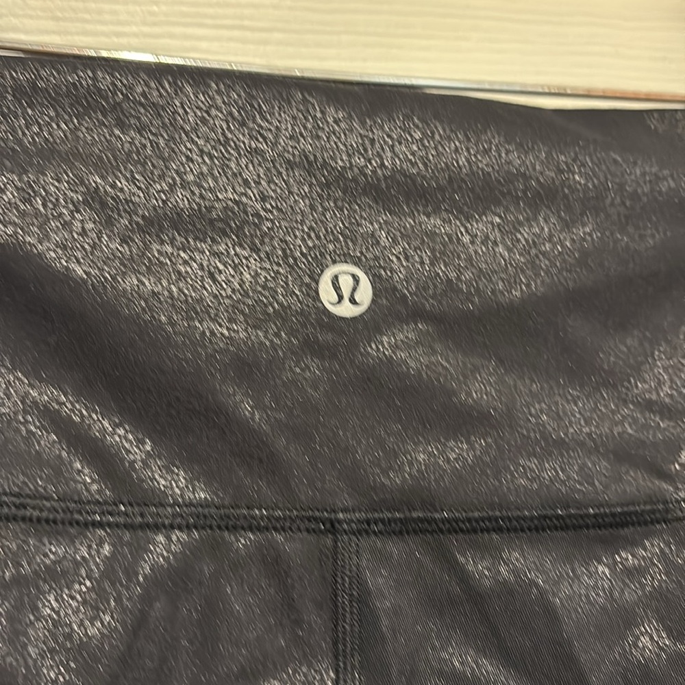 Lululemon Wunder under high rise foil leggings - Picture 3 of 5